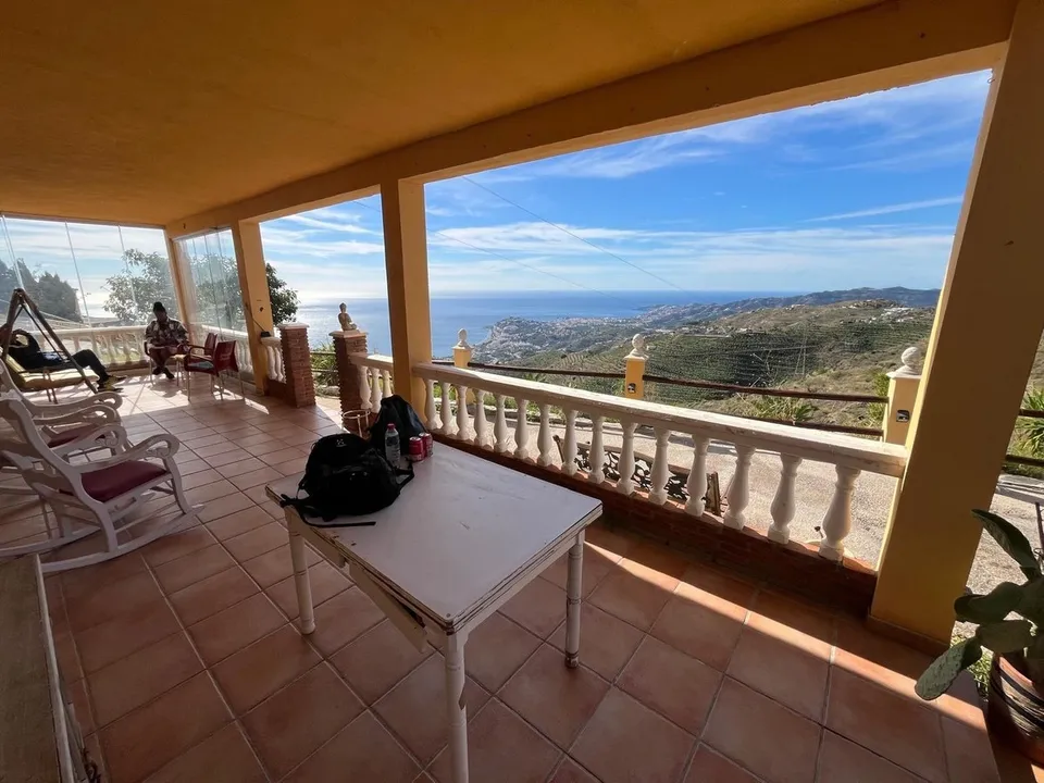 Sunny Palm Properties photo 3