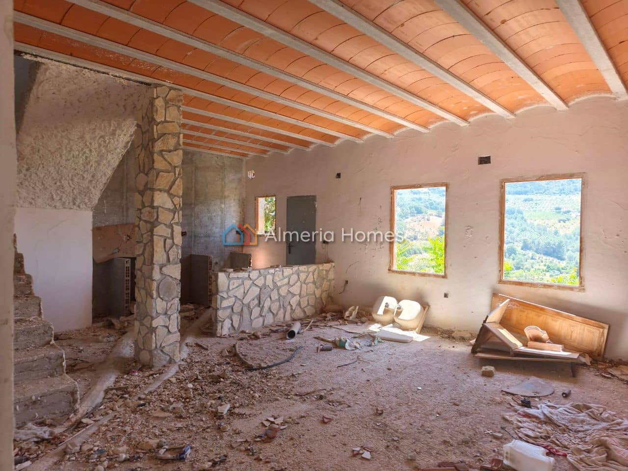 Townhouse for sale in Castril, Granada photo 3