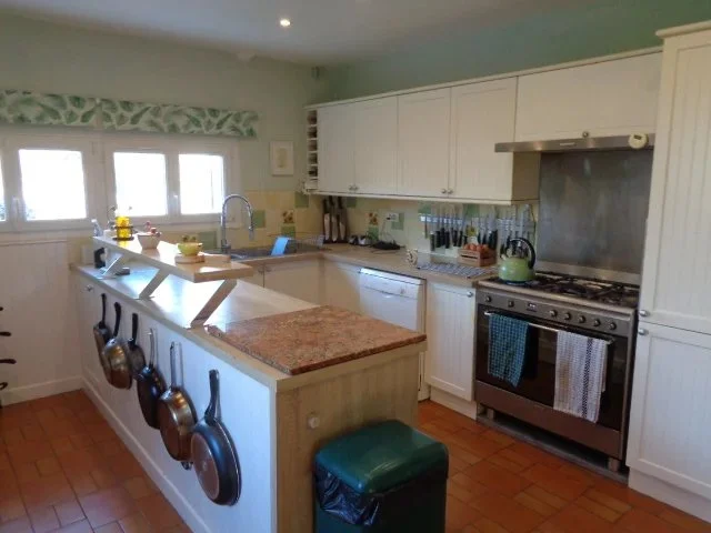 Delightful 4 Bedroom Village House with in-Ground Pool photo 5