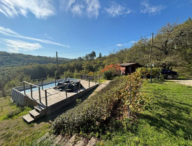 Restored Stone House on 8850 m² of Land with Beautiful View photo 2