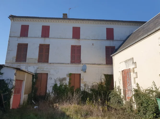 House to Renovate with Garden and Outbuildings