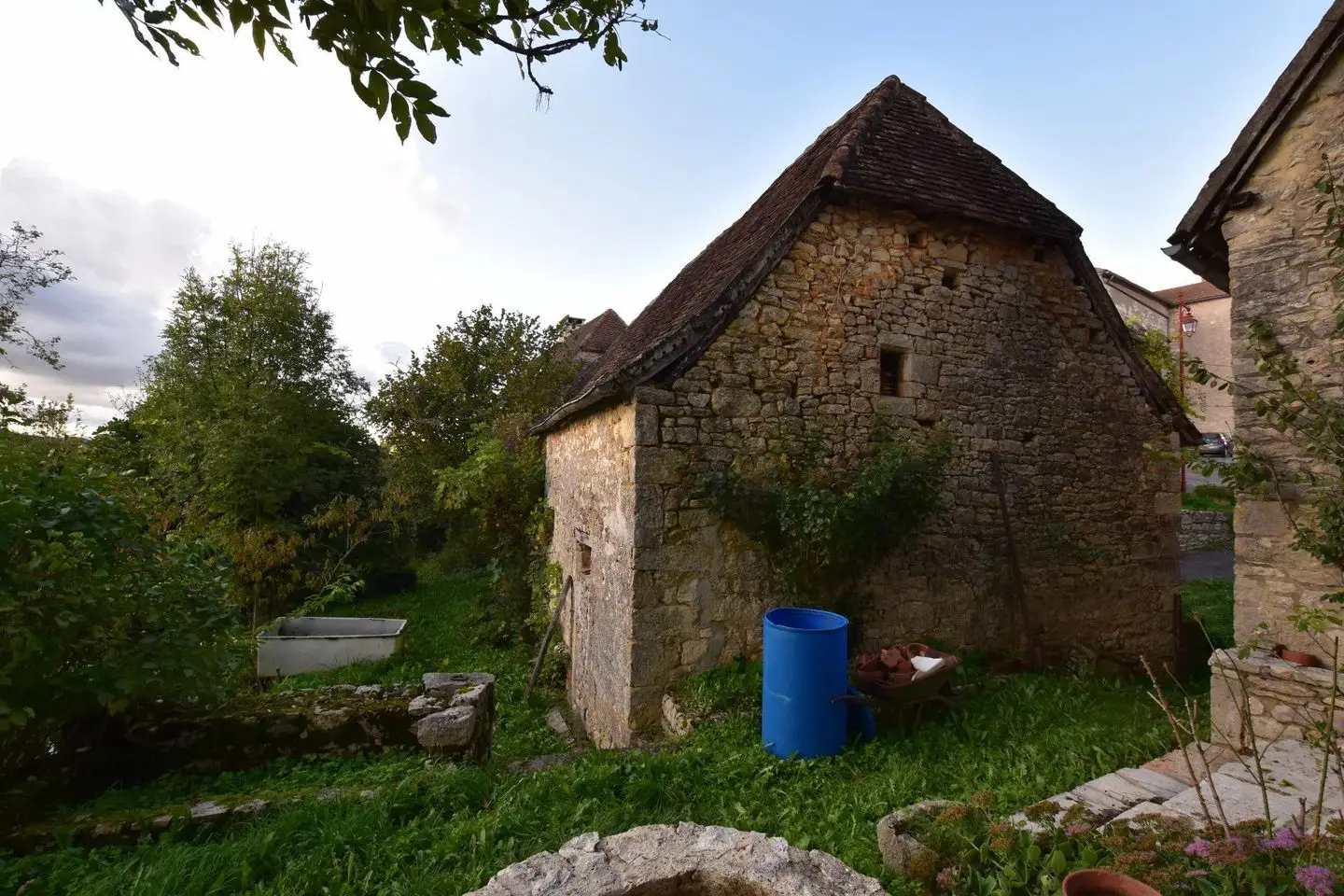 House for sale in Sénaillac-Lauzès — 1 bedroom, 70 m² photo 3