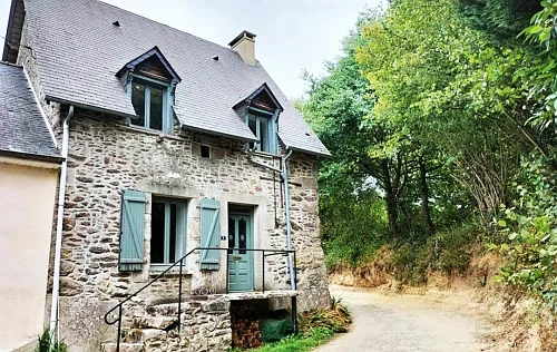 3 Bed House for Sale Near Averton