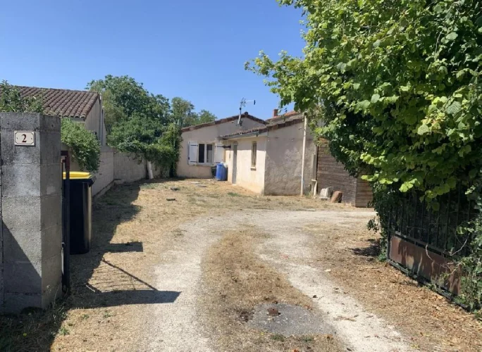 3 Bed House for Sale in Ruffec photo 2