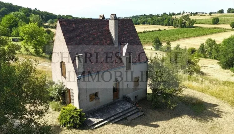 Pleasant Family Home with Garage, on 2.8 ha of Land Near Puy-L'evêque