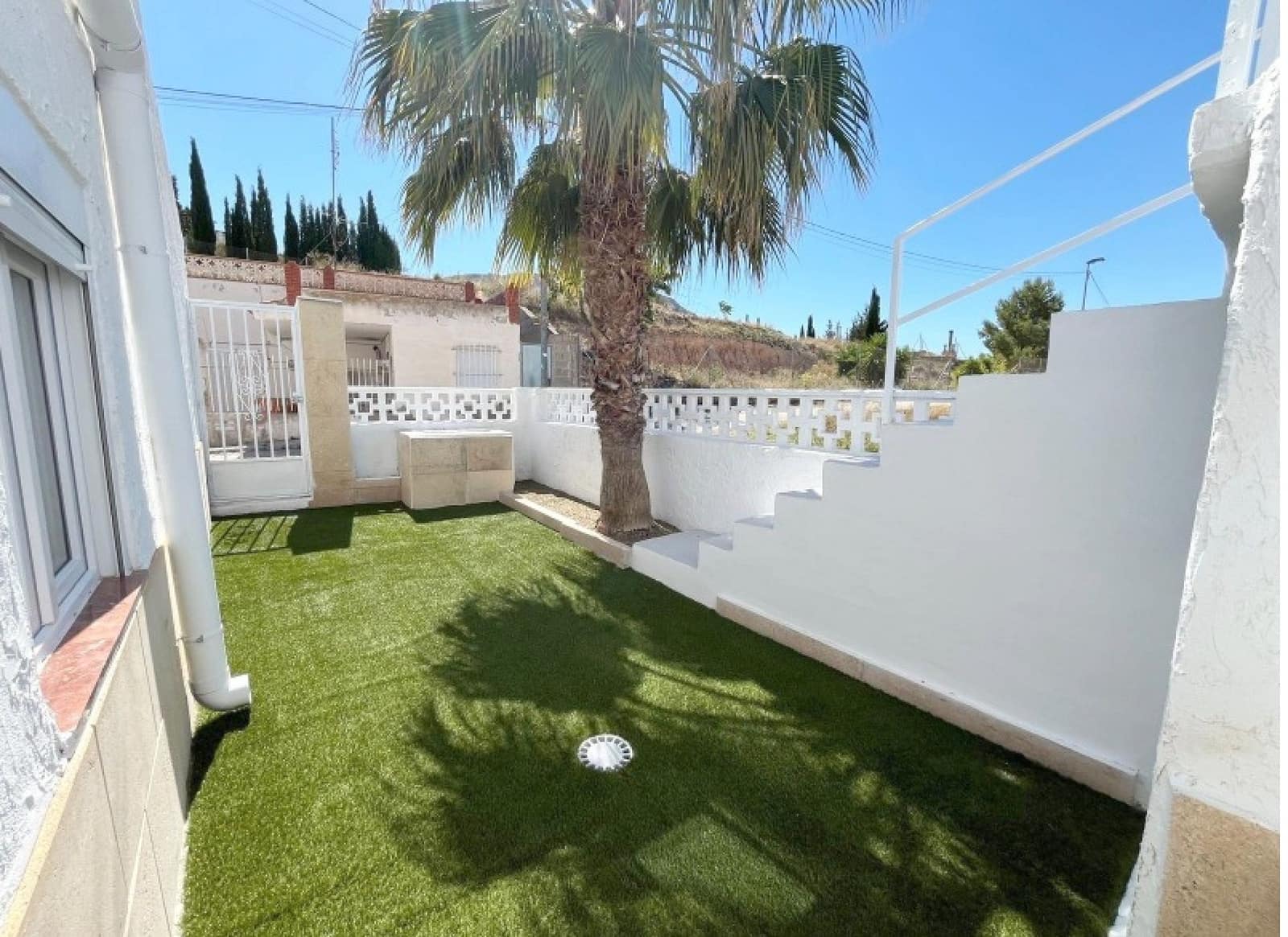 Townhouse for sale in L'Algueña / Alguenya, Alicante photo 4