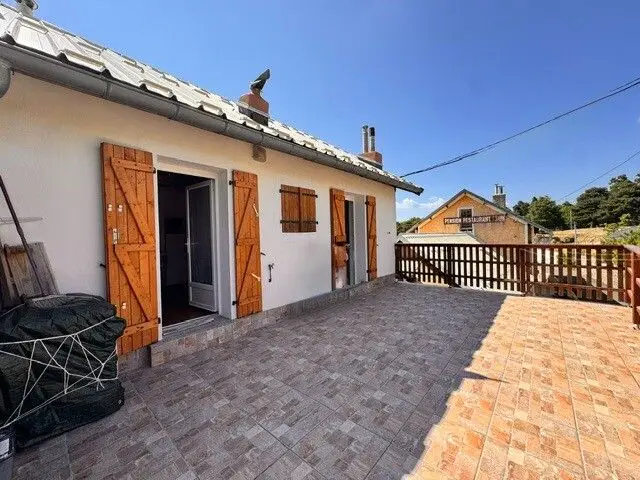 Apartment for sale in Luceram — 1 bedroom, 28 m² photo 3