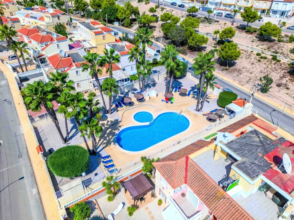 Town house in Villamartin, Alicante province