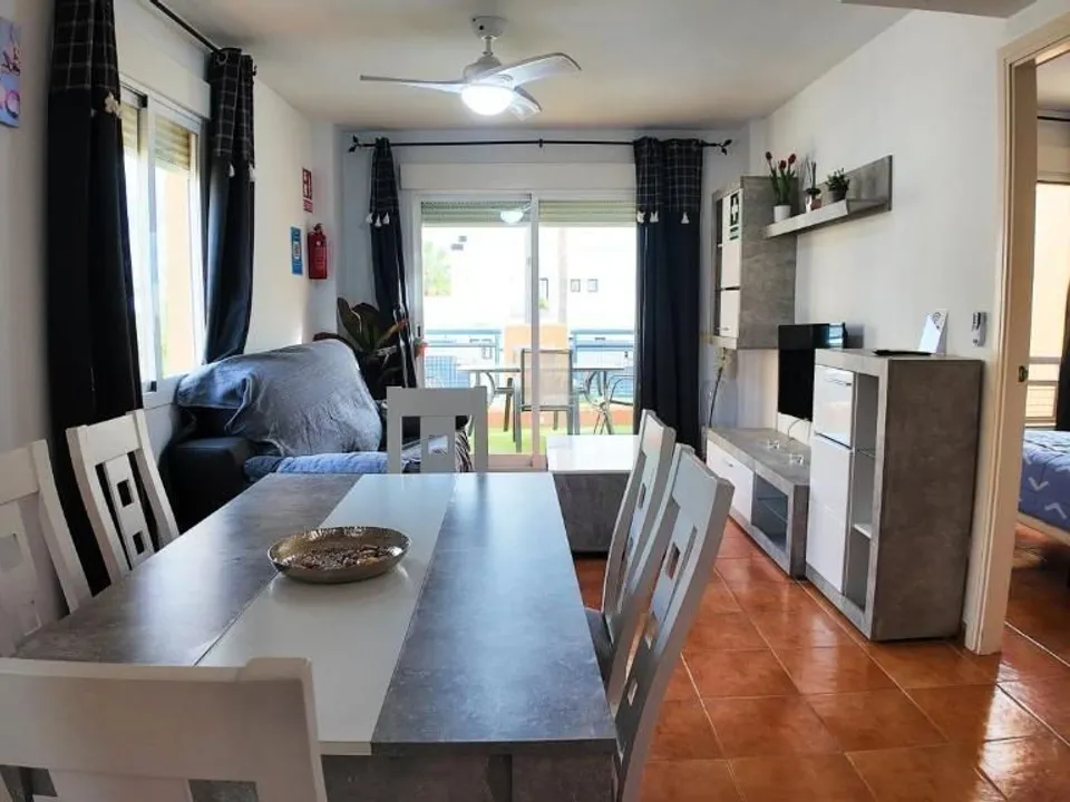 Vera Living Real Estate photo 4