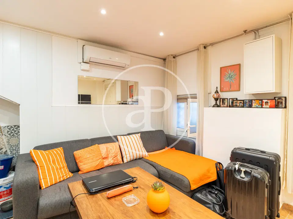 Apartment in Barcelona, Barcelona province photo 5