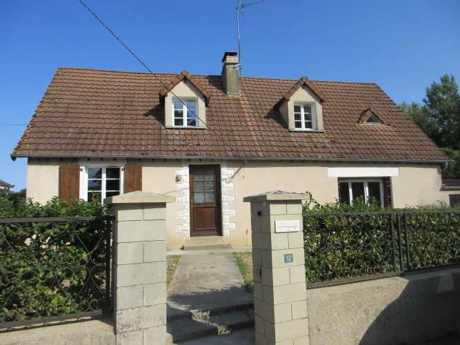 Lovely Home in a Peaceful Hamlet!