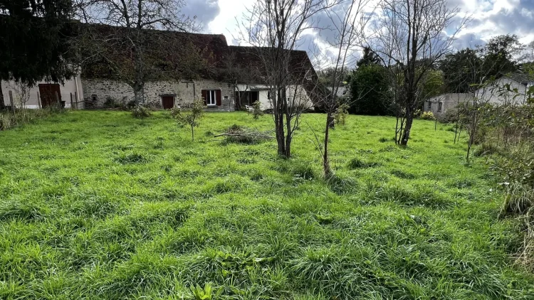 Large House with Attached Barn to Update/Renovate as a House or Make Main House Bigger photo 3