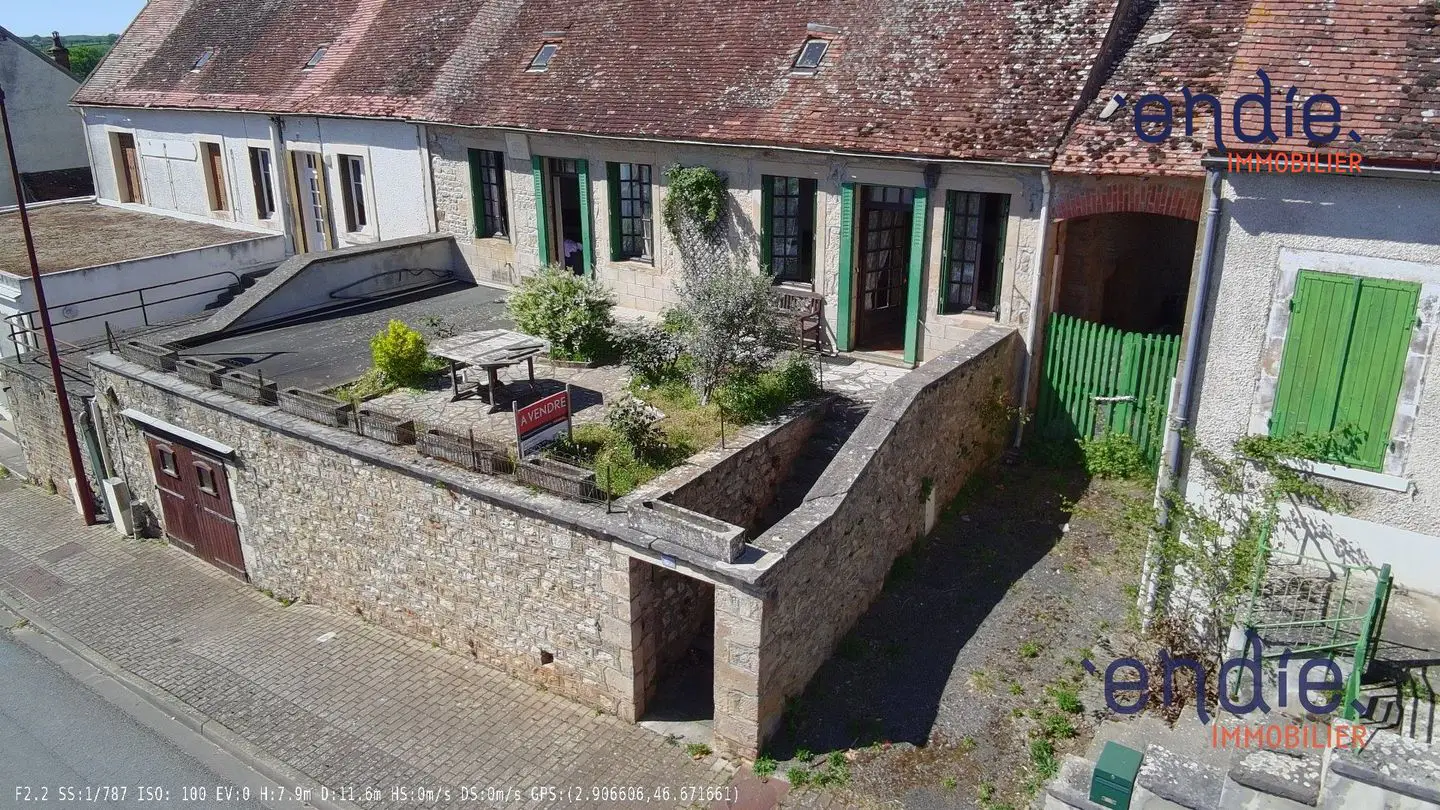 House for sale in Couleuvre — 2 bedrooms, 104 m²