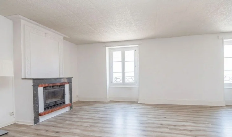 3 Bed Apartment for Sale in Chalon-Sur-Saône photo 4