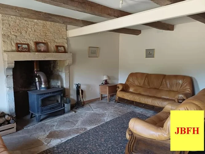 Semi-Detached Stone and Tiled Property(120 sqm) Renovated in 2005, Situated in a Hamlet, in the photo 4