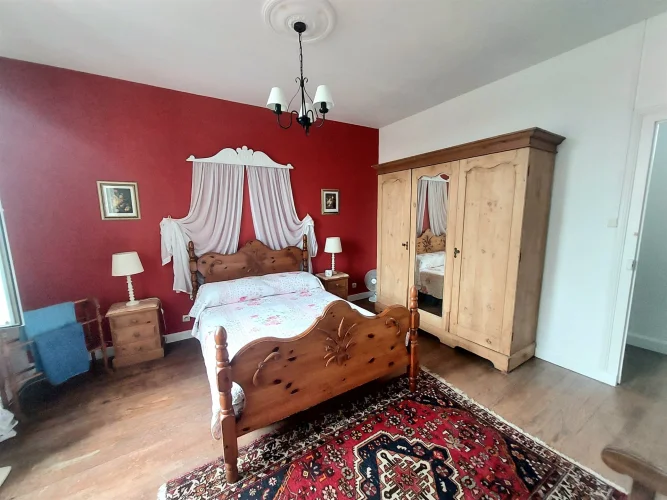 For Sale Charming Family Home in Gizeux, a Stone's Throw from its Historic Castle photo 5