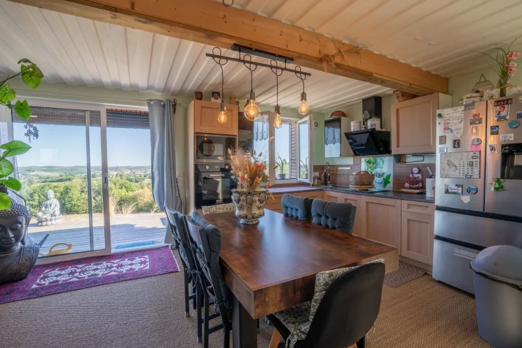 Wooden House of 75 m² with a Plot of 2222 m² Comprising 3 Bedrooms, Living/Dining Room/Kitchen of 38 m² photo 4