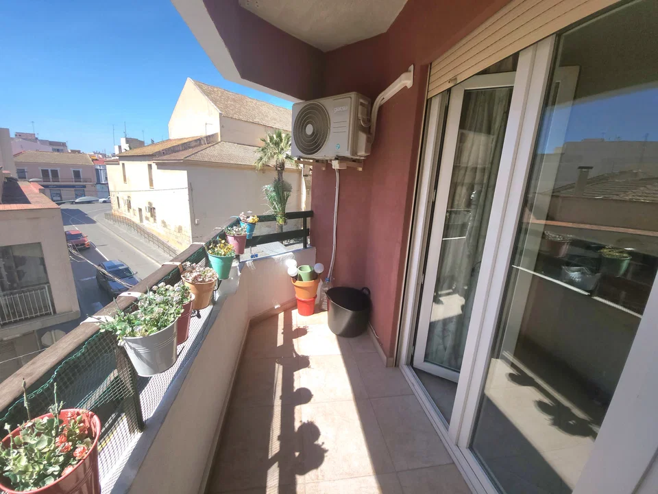 Apartment in Almoradi, Alicante province