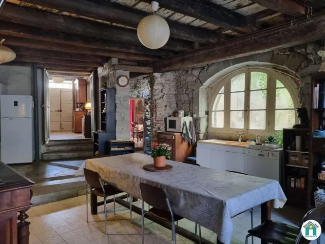 Village House - 300 m² photo 2