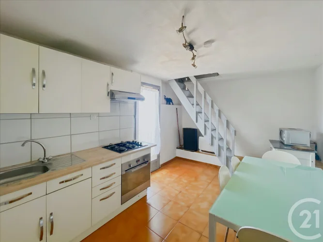 Exclusive: Apartment for Sale in the Heart of Oletta Village - 77.5 m², 3 Rooms, Terrace with Valley View photo 2
