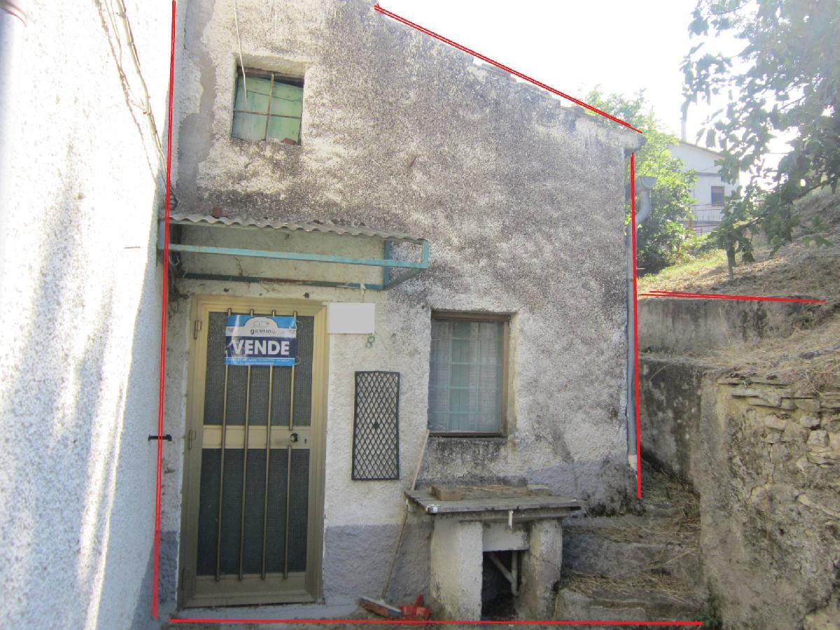 Property in Schiavi Di Abruzzo