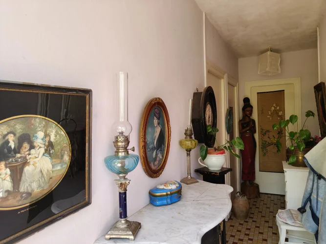 Peaceful Country Property with Guest House and Scenic Views photo 3