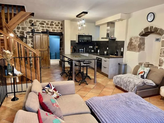 Fully Renovated 4-Bed Village House, Montpezat-Sous-Bauzon, Ardeche photo 2