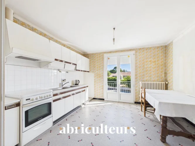 Nantes-Style House with Large Garden for Sale in Bourg De St Hilaire De Clisson (44190) photo 3