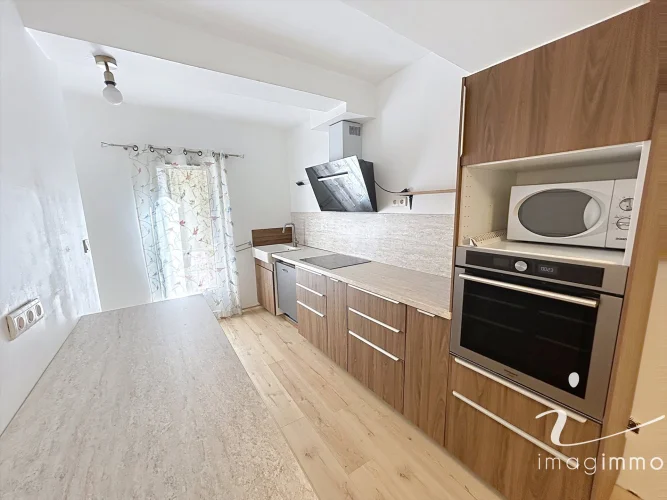 Charming Village House, 8 km West of Montpellier