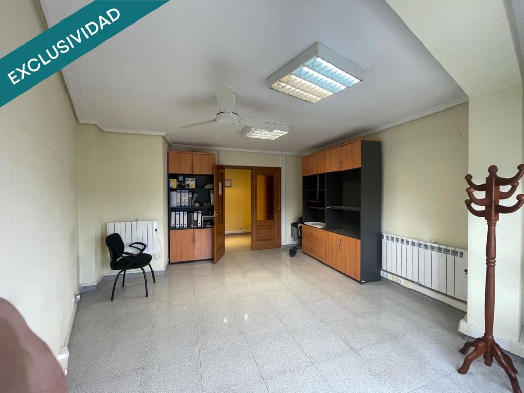 Apartment for sale in Vega de Espinareda, León photo 3