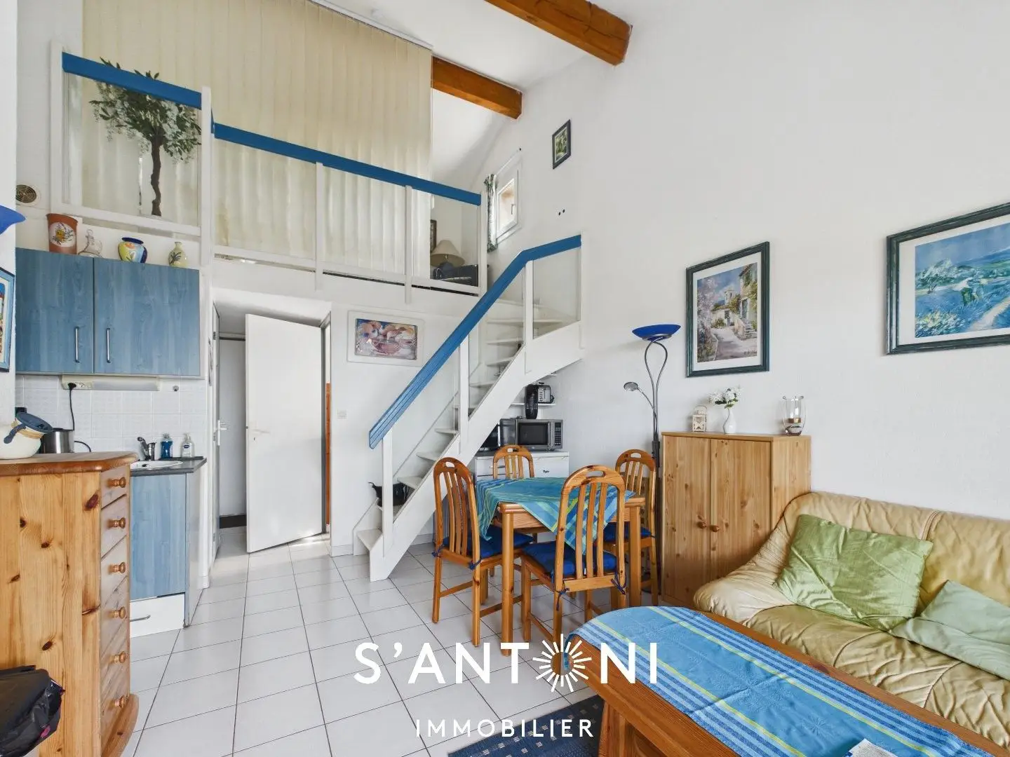 Apartment for sale in Vias — 3 bedrooms, 44 m² photo 3