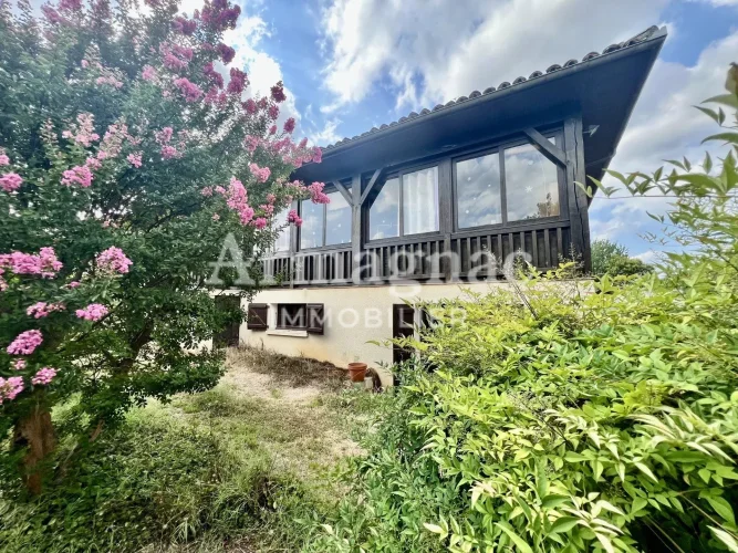 House with Apartment in Eauze Center