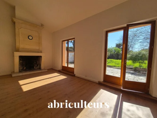 Family Home in a Quiet Neighborhood for Sale in Cognac (16100) photo 4
