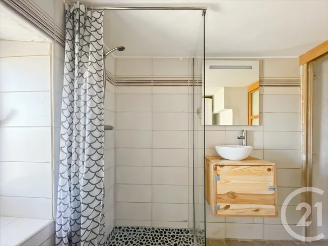 Exclusive: Apartment for Sale in the Heart of Oletta Village - 77.5 m², 3 Rooms, Terrace with Valley View photo 4