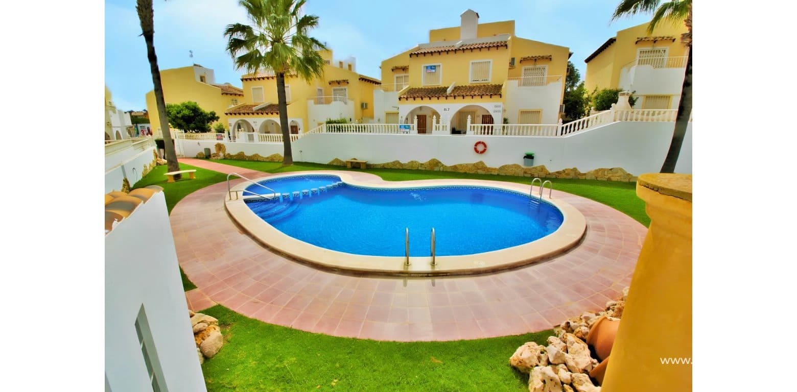Apartment for sale in Villamartin, Orihuela, Alicante photo 2