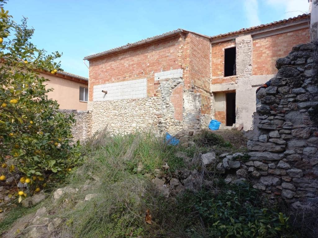 Townhouse for sale in Planes, Alicante