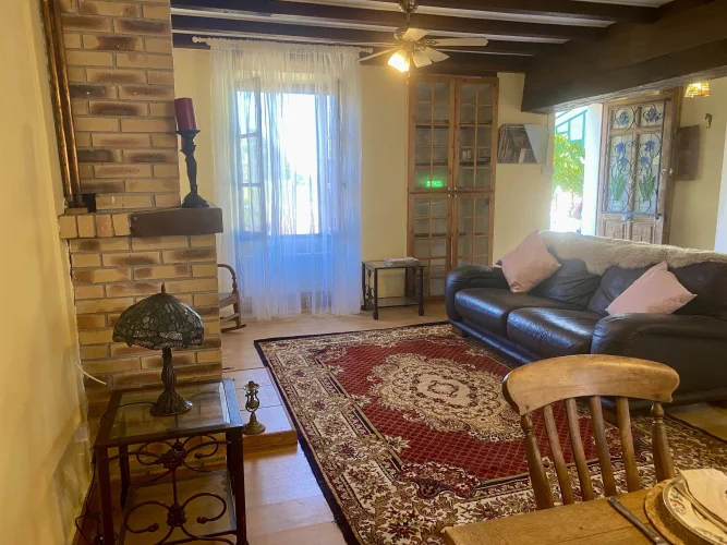 Cute Cottage with Land and a Barn photo 5