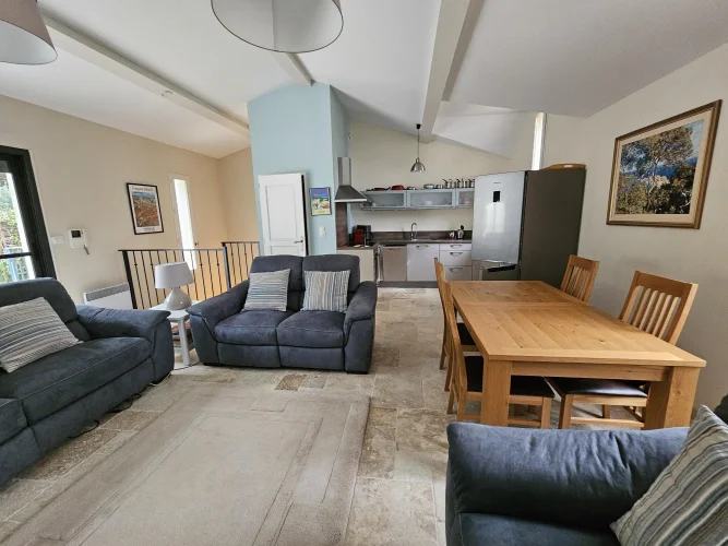 Cozy Town House photo 3