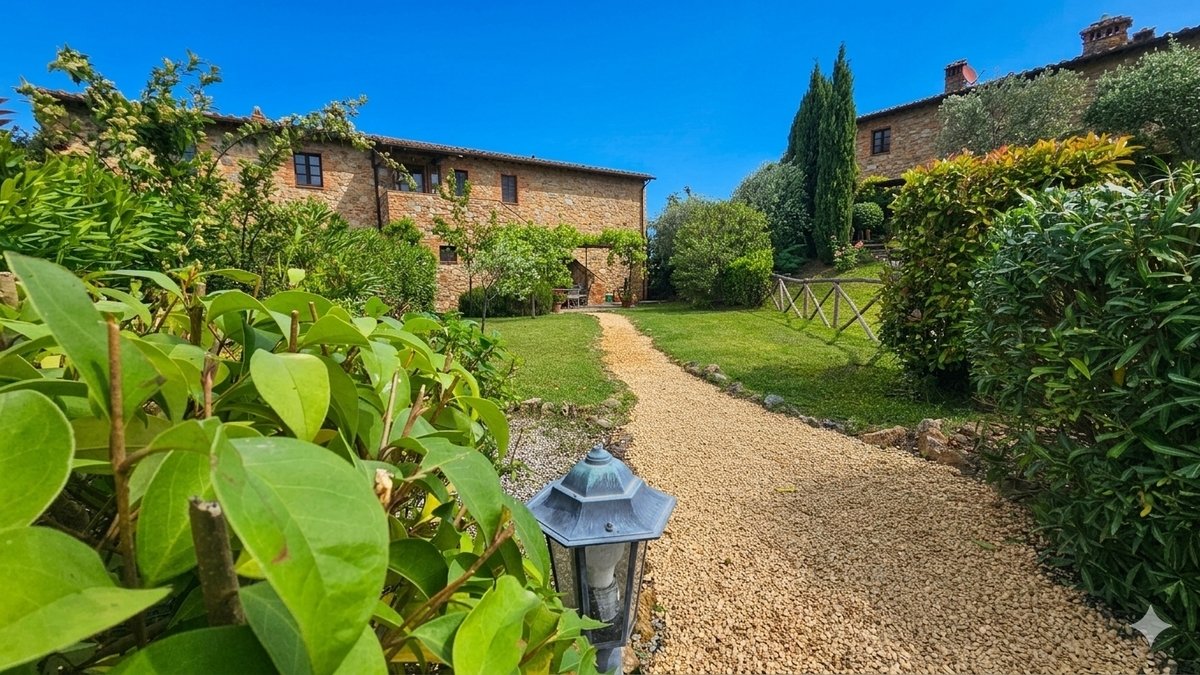 2 bedrooms apartment, 81 m² San Gimignano, Siena (province) photo 2