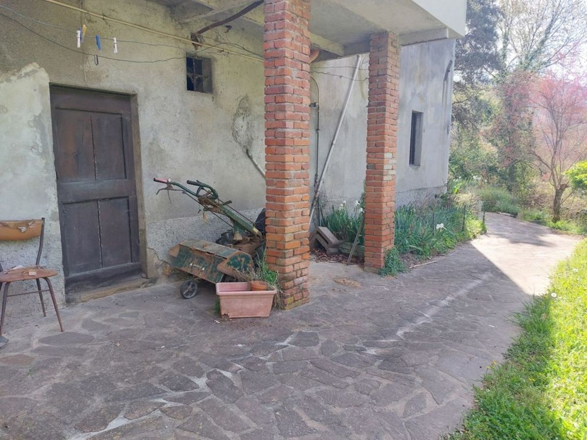 3 bedrooms farmhouse, 280 m² Borgo a Mozzano, Lucca (province) photo 4