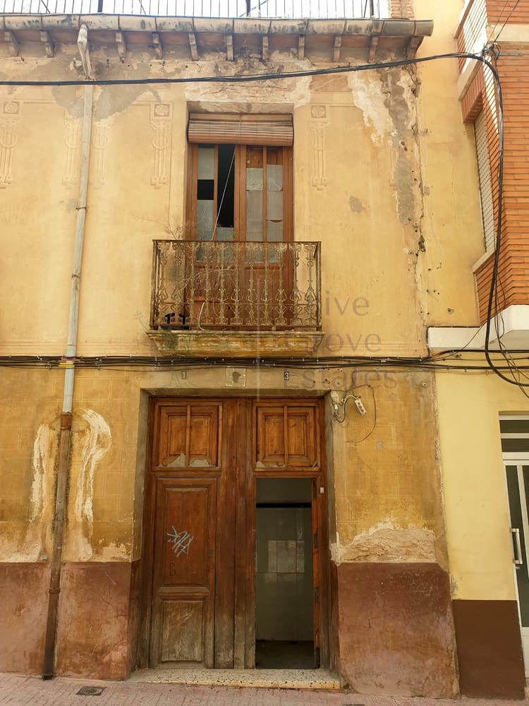 Townhouse for sale in Caudete, Albacete photo 2