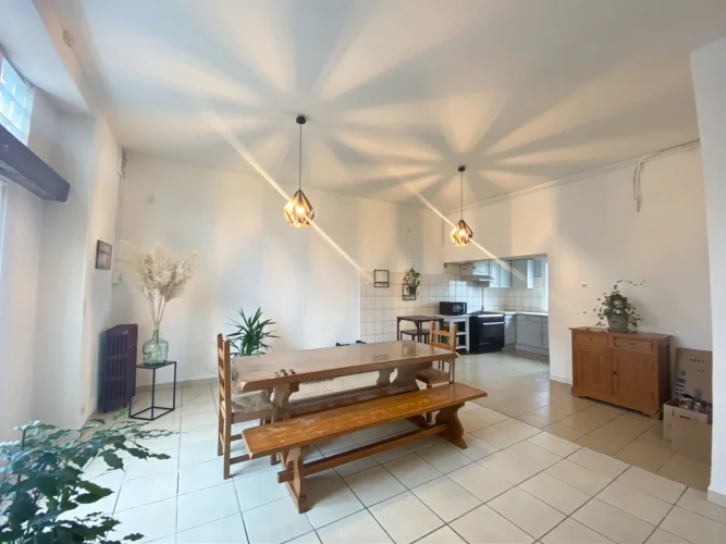 Character House from the 1930s 180 m² Sireuil photo 3