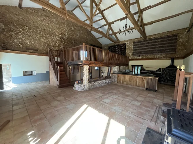 Country Cottage with Wonderful Views photo 2