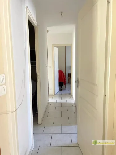 Single-Storey House photo 5