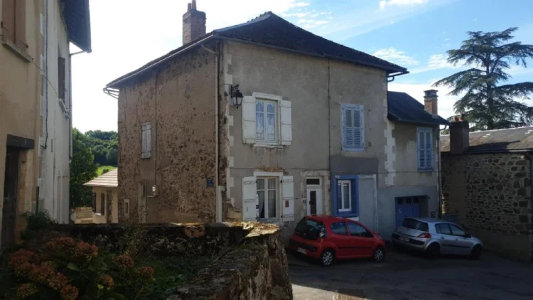 2 Bed House for Sale in Pierre-Buffière