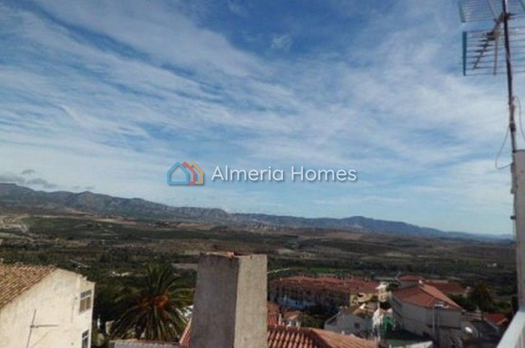 Townhouse for sale in Serón, Almería photo 2