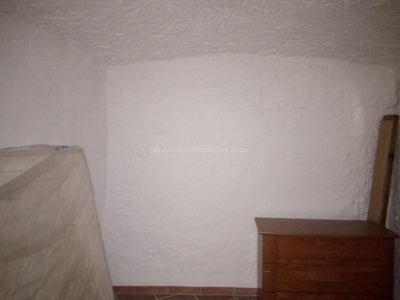 Cave House for sale in Cúllar, Granada photo 4