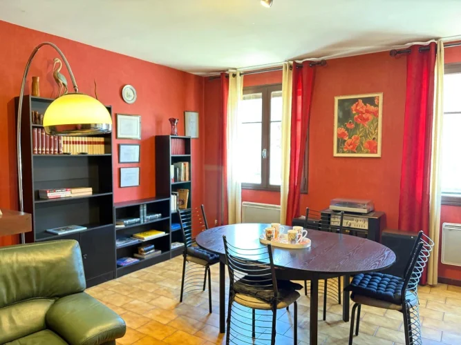 Spacious 5-Room House in Vic-Fezensac photo 2