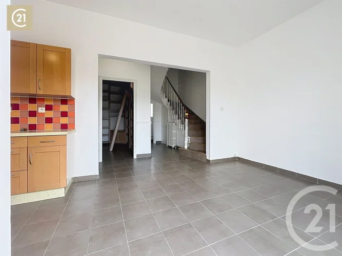 Arènes Champeau Quarter - 4-Room House with Garden and Cellar photo 4