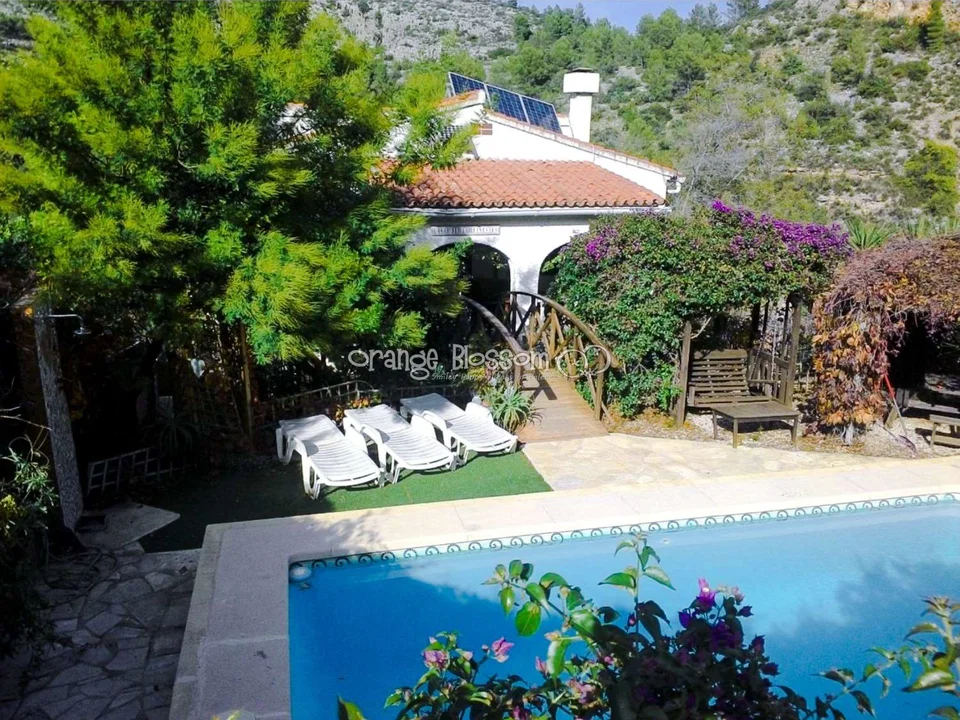 Villa in Villalonga, Valencia province photo 4